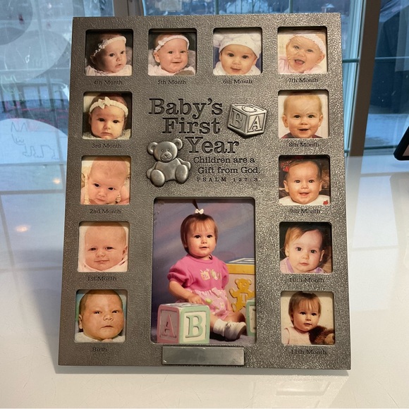 Baby’s First Year Picture Frame Children are a Gift From God Metal & glass frame - Picture 1 of 11